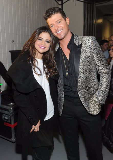 Selena+Gomez+Backstage+Z100+Jingle+Ball+gncvQcQXXbVl - poze care imi vor trebui 01