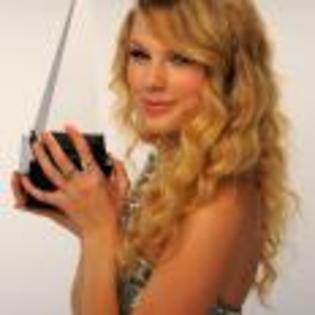 TAYLOR SWIFT - POZE CU TAYLOR SWIFT