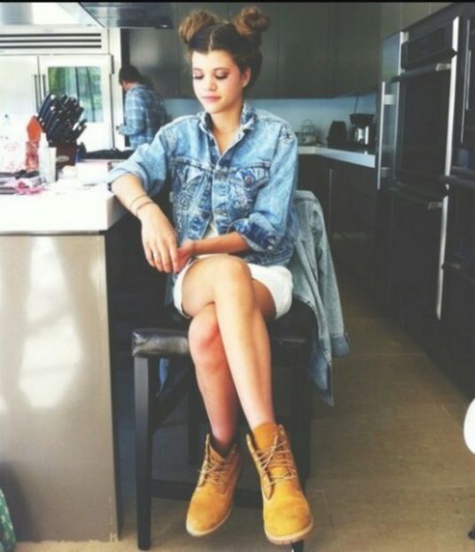 large (1) - sofia richie sr