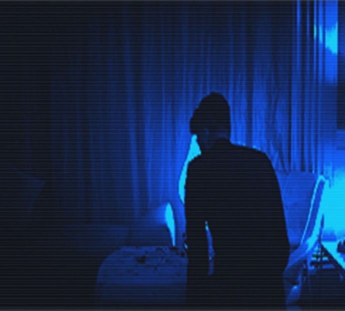 ·̷︽̐.　ɔɹnǝๅ·♥̷̥∙ʇɥıuʞıuɓ›.;  Prea obraznic ? -Gi. Am sufletul unui înger, hai mai zi ceva :). -S. - S01xEp04 - fighting naked bodies