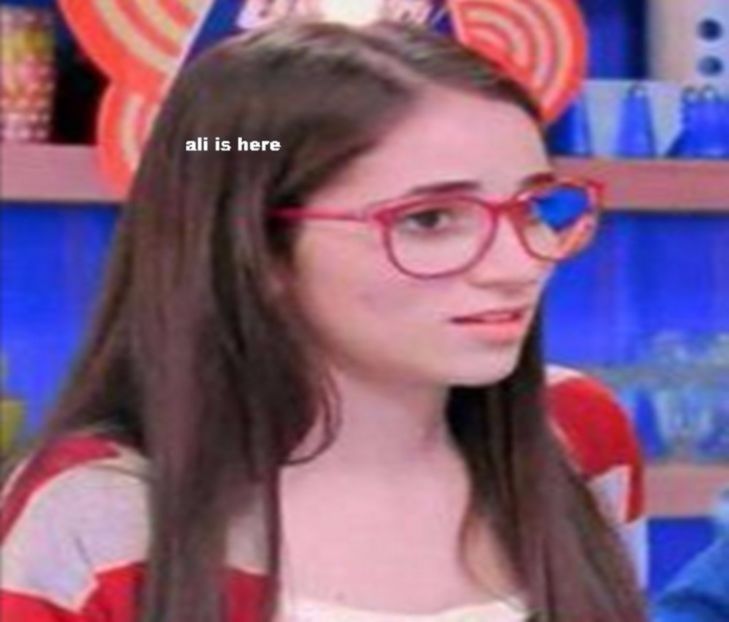 108518336_OVBQXPR3 - soy luna