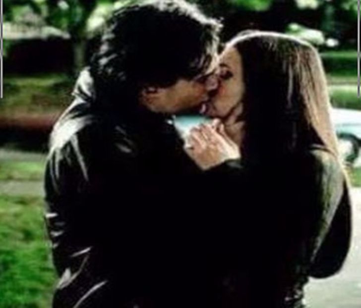 108344974_FGJYCDG3 - america - 3