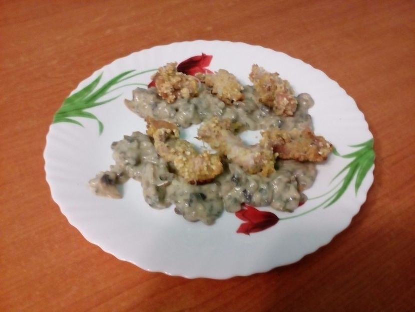 Tocăniță de ciuperci si șnițele de găină cu cașcaval (la cuptor) - Culinar 3