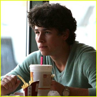 nick-jonas-burger-king nick-jonas-burger-king
