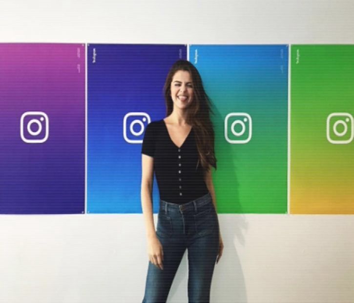 ╰　·•suoıʇuəʇuı̈❣͠ᶜ͠͠ʳ͠ᵘ͠ᵉ͠ˡ͠.; Găsești mai buni ca el, nu e prea mare grozăvie. Piș pe el. - S01xEp04 - fighting naked bodies