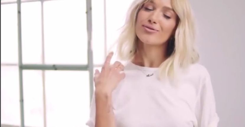 bandicam 2017-02-10 20-40-23-136 - a Alina - Ali poze noi dar puse recent 07