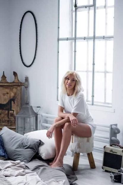  - a Alina - Ali poze noi dar puse recent 07