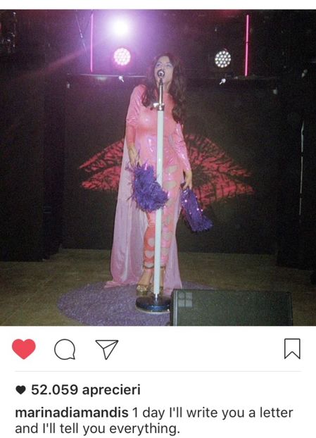 :/ - the girl who sold the world