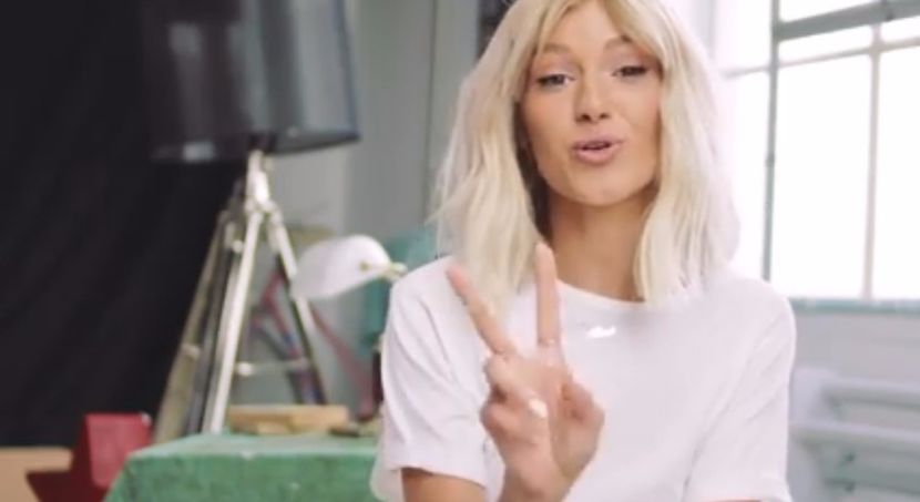 bandicam 2017-02-11 18-38-25-098 - a Alina - Ali poze noi dar puse recent 07