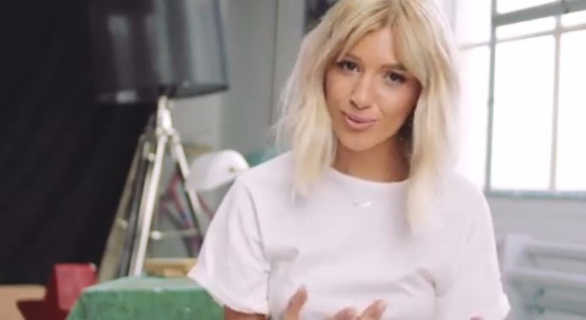 bandicam 2017-02-11 18-38-30-261 - a Alina - Ali poze noi dar puse recent 07