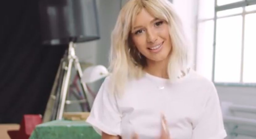 bandicam 2017-02-11 18-38-30-953 - a Alina - Ali poze noi dar puse recent 07