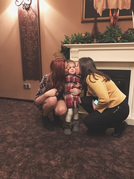 DADCE4E8-94B9-4FFF-B589-39C8A7A33DC8 - meee