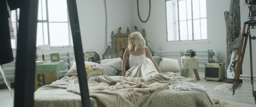 bandicam 2017-02-13 20-14-00-720 - A - Poarta-ma