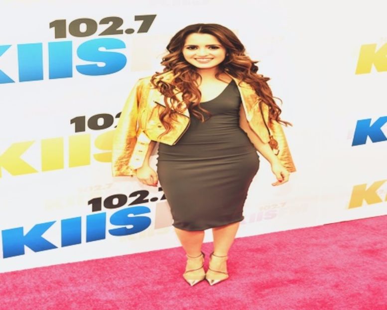 ƬĤƐ ßƐSƬ ♡ƱƬFĪƬS 5 - Her Events Always Amazing To Me