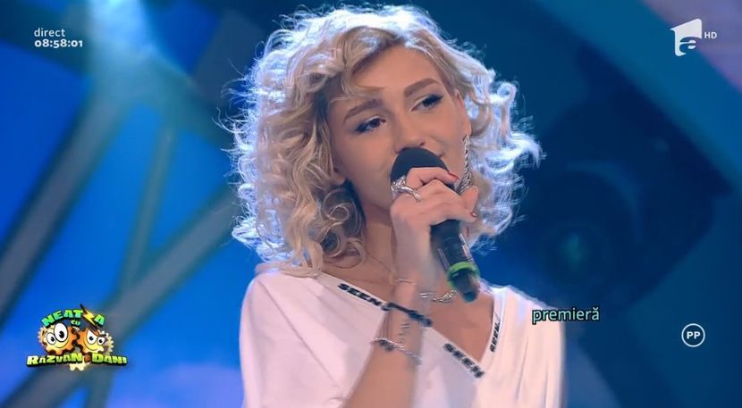 bandicam 2017-02-14 20-59-45-157 - a Alina - Ali poze noi dar puse recent 08 neata