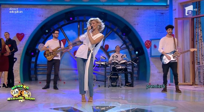 bandicam 2017-02-14 21-00-05-466 - a Alina - Ali poze noi dar puse recent 08 neata