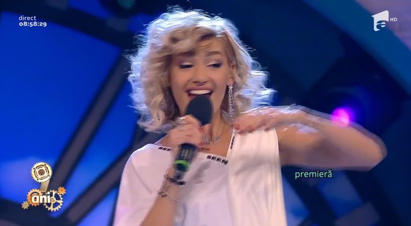 bandicam 2017-02-14 21-00-13-887 - a Alina - Ali poze noi dar puse recent 08 neata