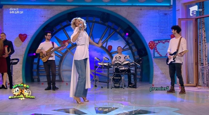 bandicam 2017-02-14 21-00-16-091 - a Alina - Ali poze noi dar puse recent 08 neata