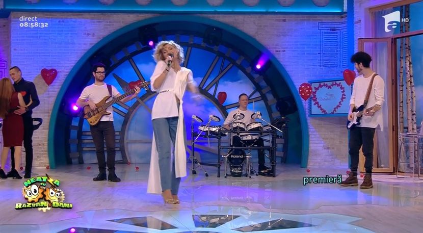 bandicam 2017-02-14 21-00-16-626 - a Alina - Ali poze noi dar puse recent 08 neata