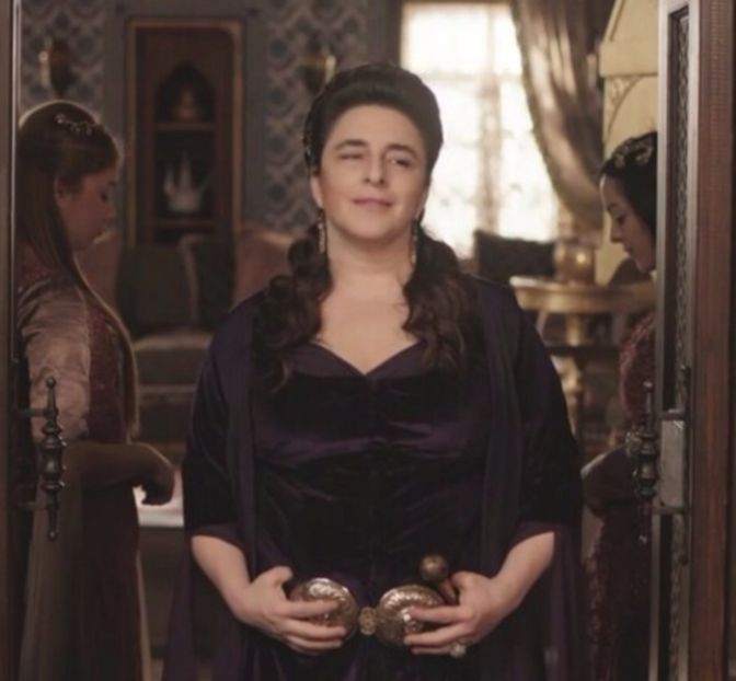 Cennet (Esra Dermancıoğlu) - Kosem Sultan