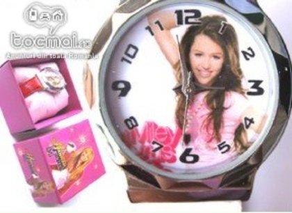 002752af8092484be1453ff5d34cd4fa - Lucruri Hannah Montana