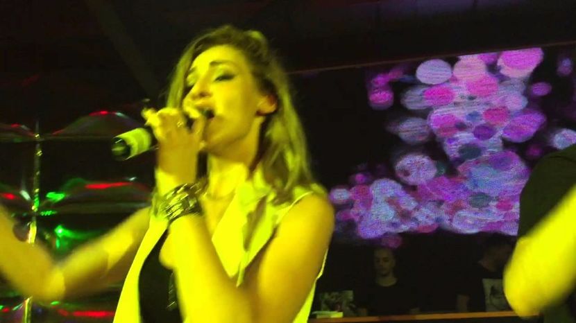 maxresdefault - a Alina - Ali poze noi dar puse recent 07