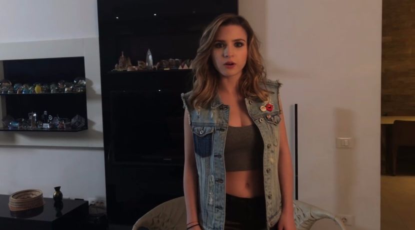 bandicam 2017-02-19 21-37-08-000 - d Criss - 3