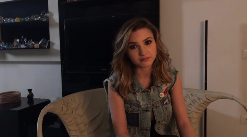 bandicam 2017-02-19 21-37-15-674 - d Criss - 3