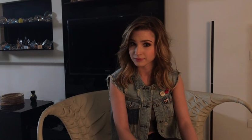 bandicam 2017-02-19 21-37-16-889 - d Criss - 3