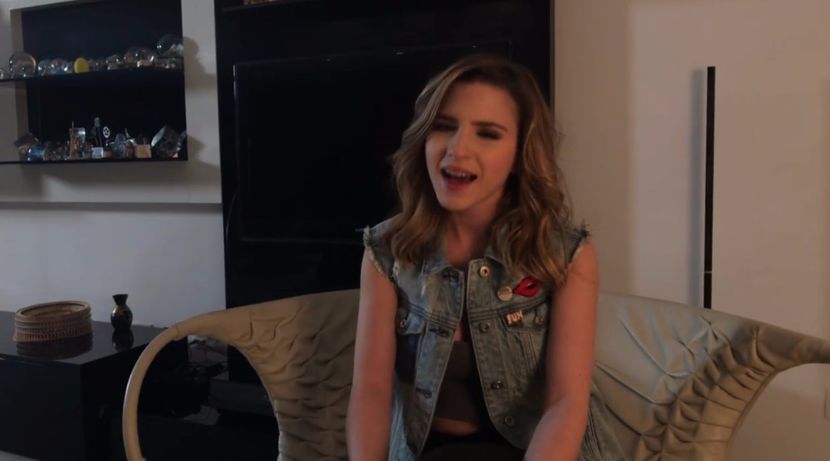 bandicam 2017-02-19 21-37-19-536 - d Criss - 3