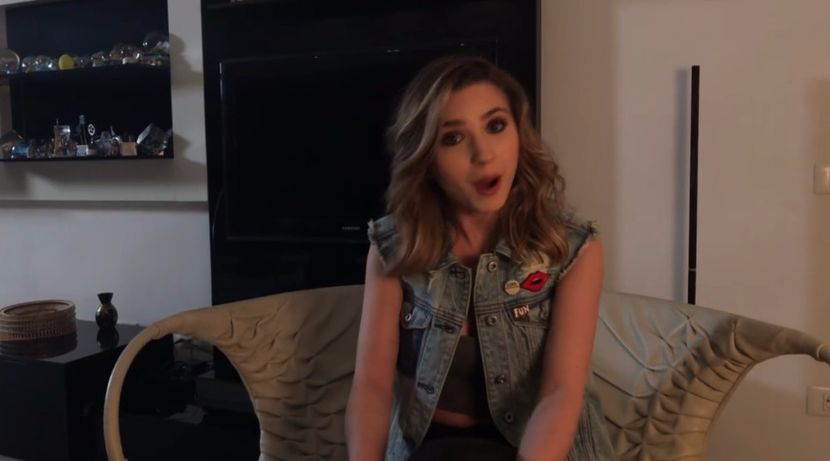 bandicam 2017-02-19 21-37-21-736 - d Criss - 3