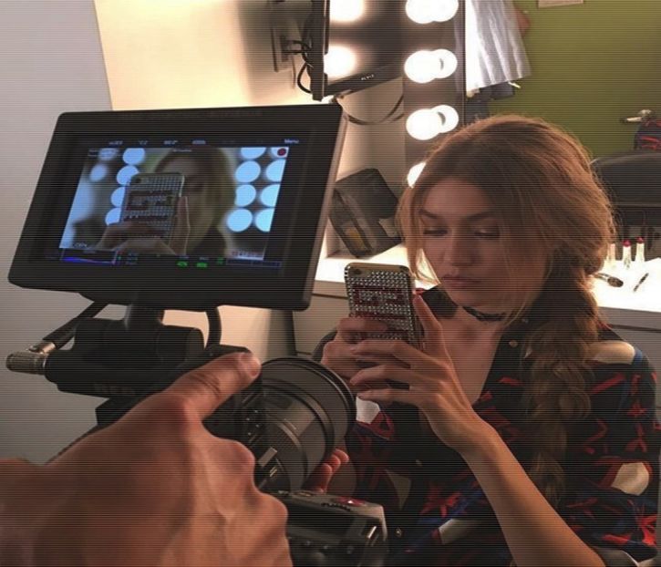 〈r̠̠un̠a̠♡ay̠·ᶤᶰ·dǝɹn◦〉 Depinde cât de mult mă interesează persoana și dacă merită -cl - S01xEp06 - forgive my sensuality