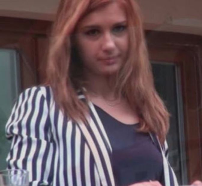 102635985_OQTKFCE3 - a Alina - Ali poze noi dar puse recent 07