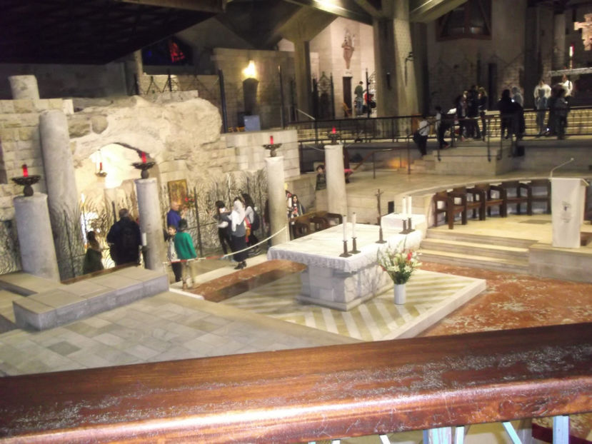 interiorul bazilicii - prima zi de pelerinaj