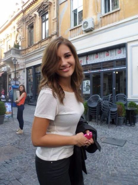 104954836_BQUHDJE3 - 01 ae - pmv