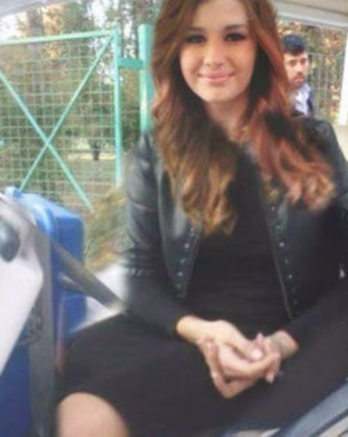 104954910_BQKWGUN3 - 01 ae - pmv