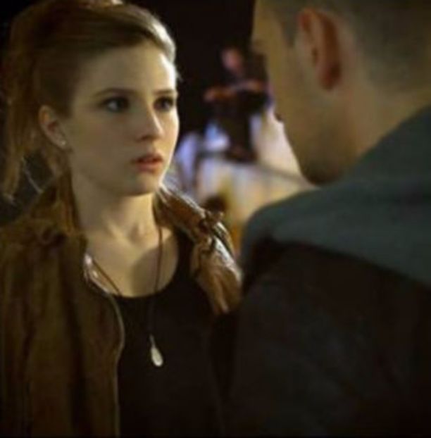 101669914_BSNSSHJ3 - 01 anca - pmv