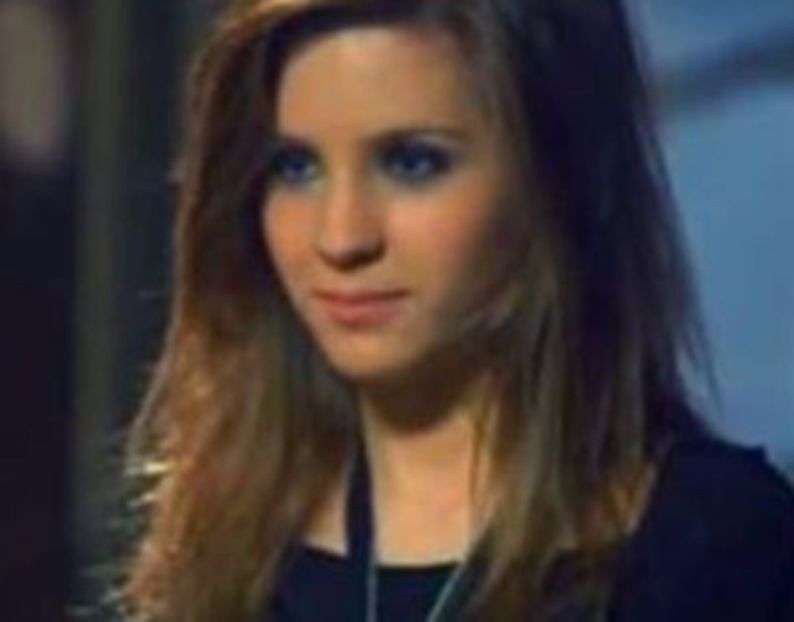 101669935_WUKXNUE - 01 anca - pmv