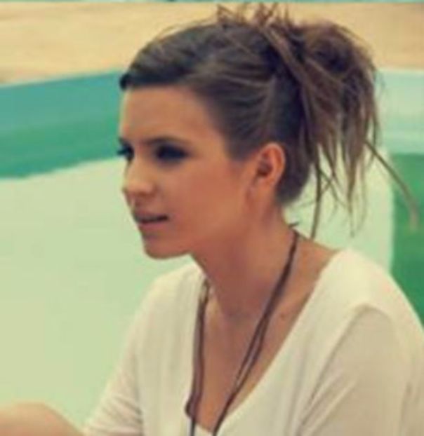 101669965_XEYMRHN3 - 01 anca - pmv