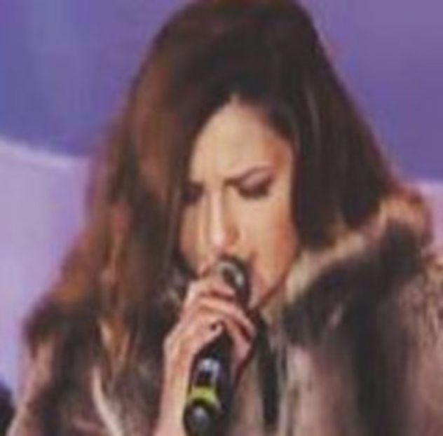 101670081_LZKBHCJ3 - 01 ae - pmv