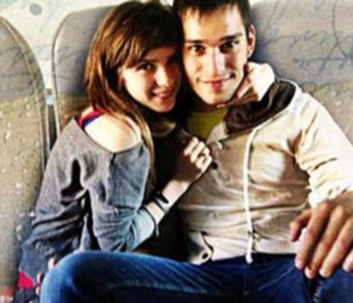 101669843_WUGDEOF - 01 one - pmv