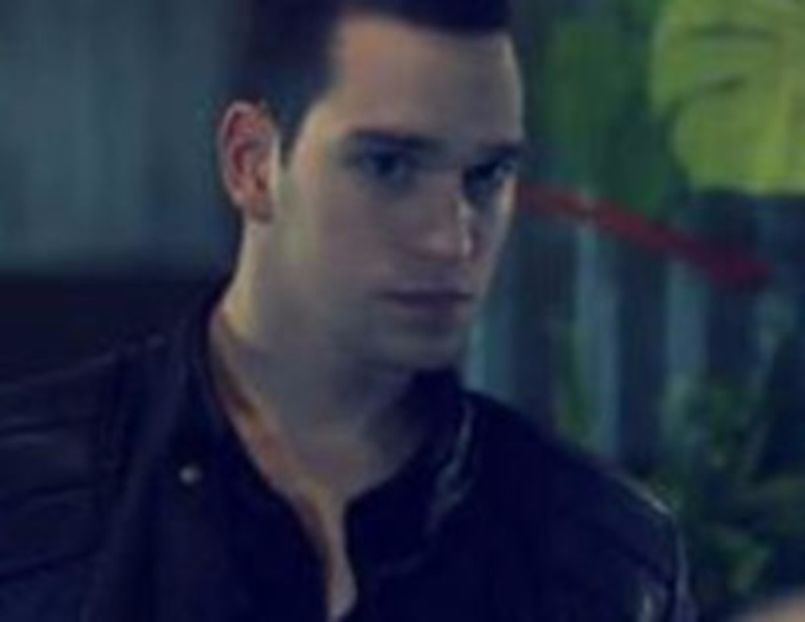 101669990_DYZJCUE3 - 01 vlad - pmv