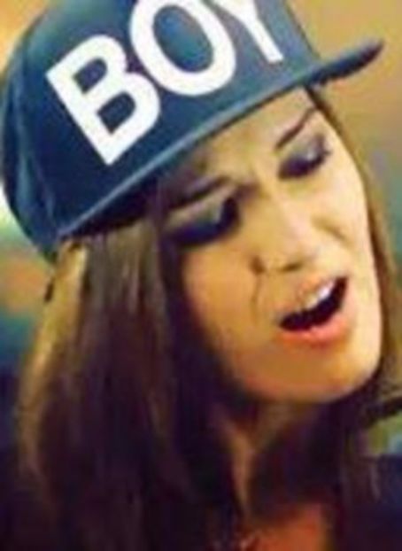 104881744_ALCLLCG3 - 01 ioana - pmv
