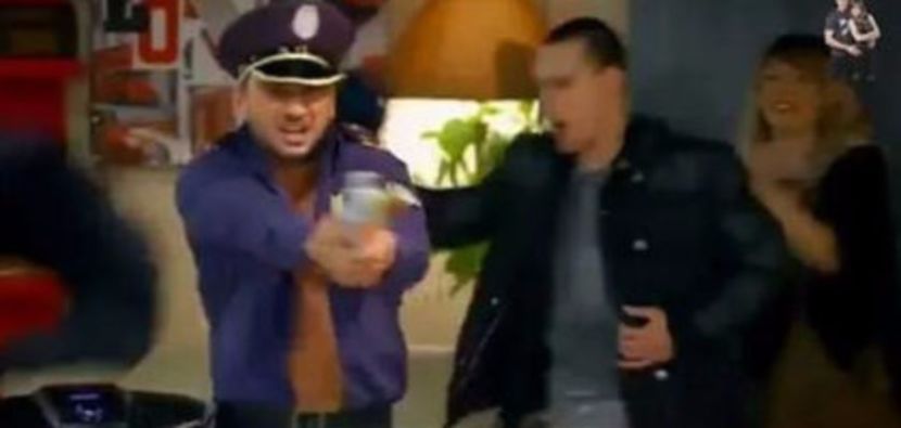 104881963_AQQNNVL - 01b impr - pmv
