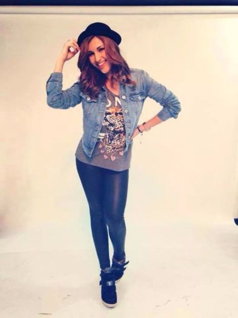 104881801_CMFUODF3 - 01 ae - pmv