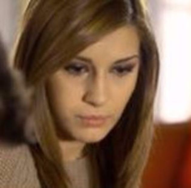 104730477_PHYNUYX3 - 01 ioana - pmv