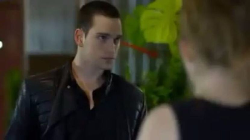 104730469_JBJXBOW - 01 vlad - pmv