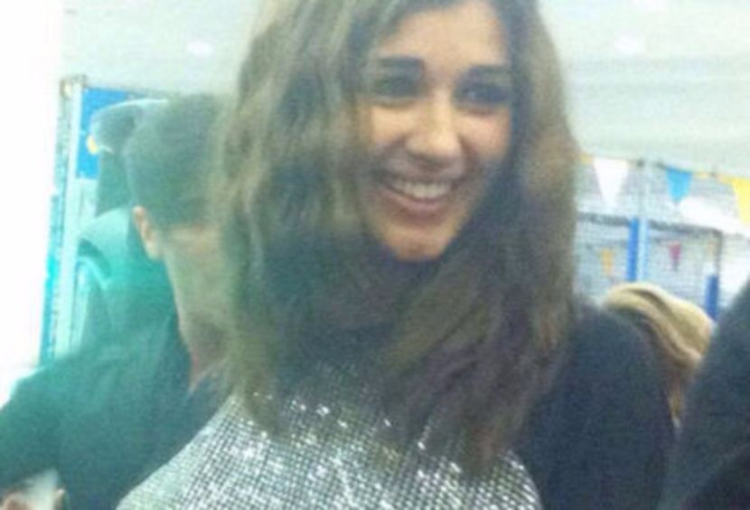 104606758_GGXXXYF3 - 01 ae - pmv