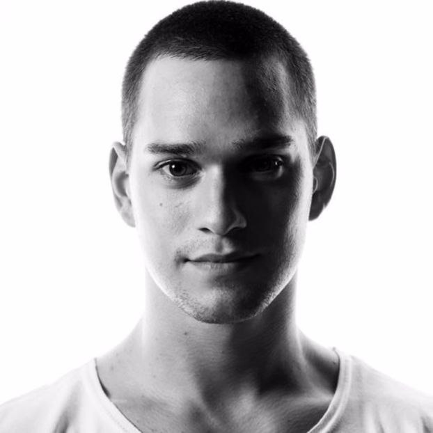 104557692_NWNUFTV3 - 01 vg -  pmv