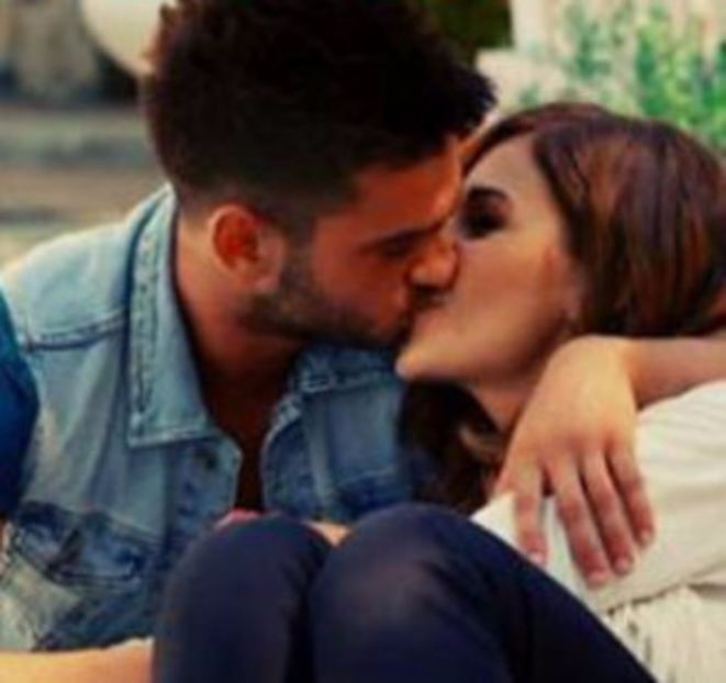 104091390_JYADMUN3 - 01 ioana si andrei - pmv